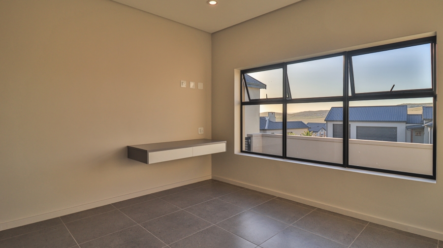 3 Bedroom Property for Sale in Hartland Lifestyle Estate Western Cape